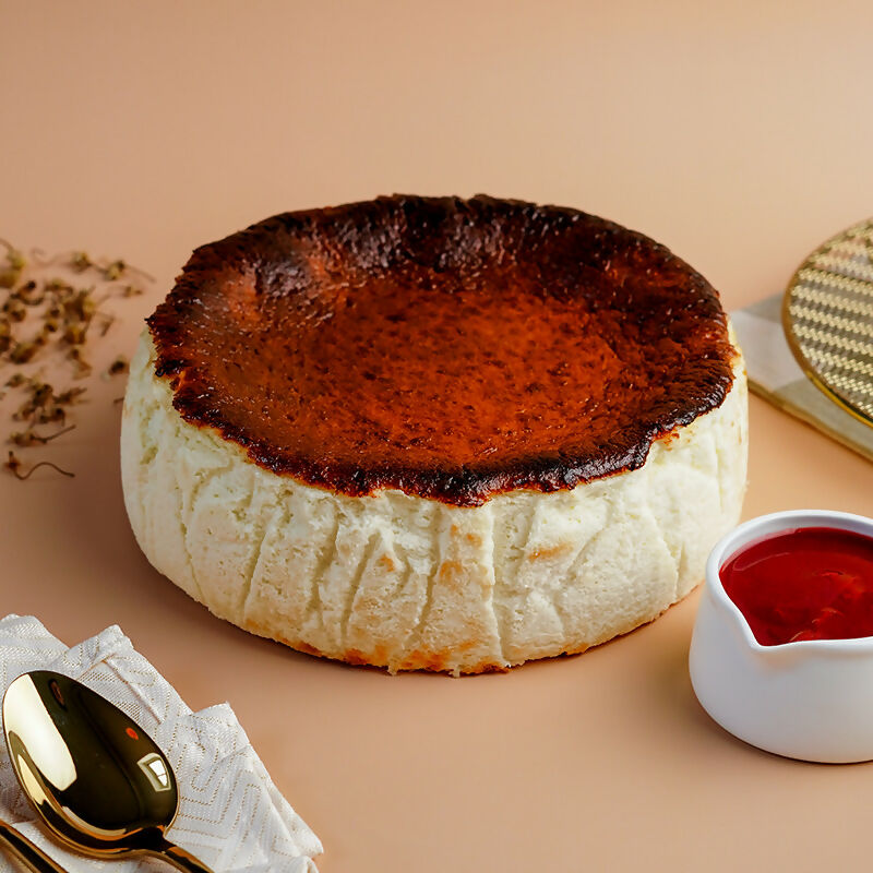 Basque Cheesecake Whole with Berry Compote 800x800